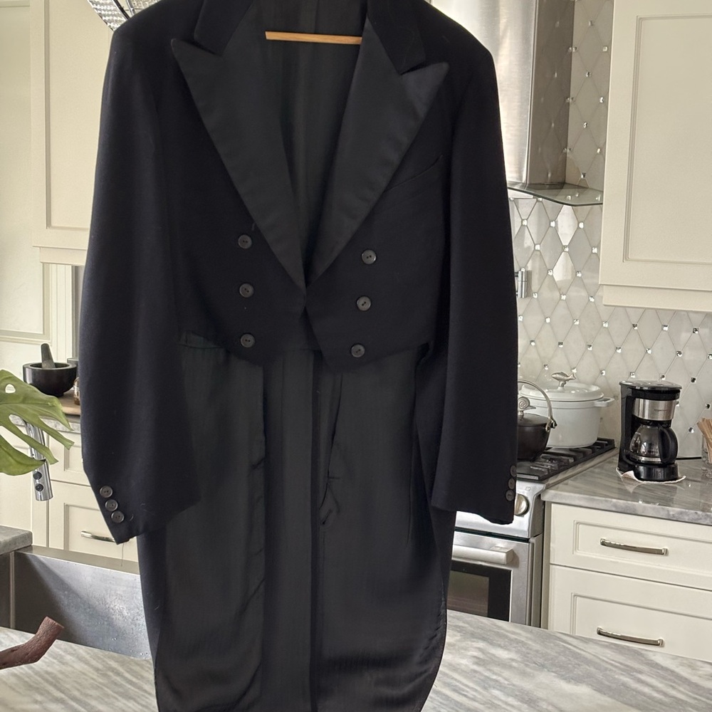 Doctor B Rogers 1948 vintage high quality, tuxedo tails jacket
